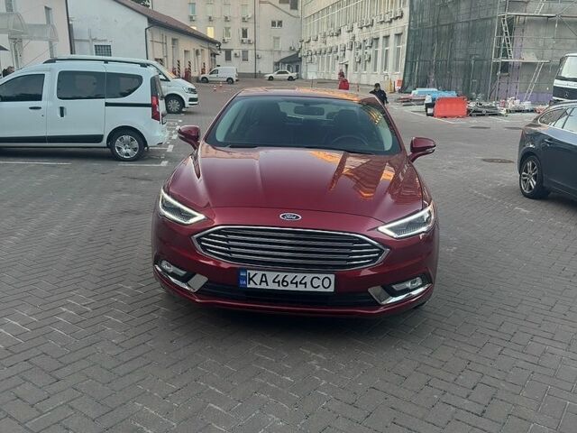 Червоний Форд Фьюжен, об'ємом двигуна 2 л та пробігом 120 тис. км за 15000 $, фото 1 на Automoto.ua