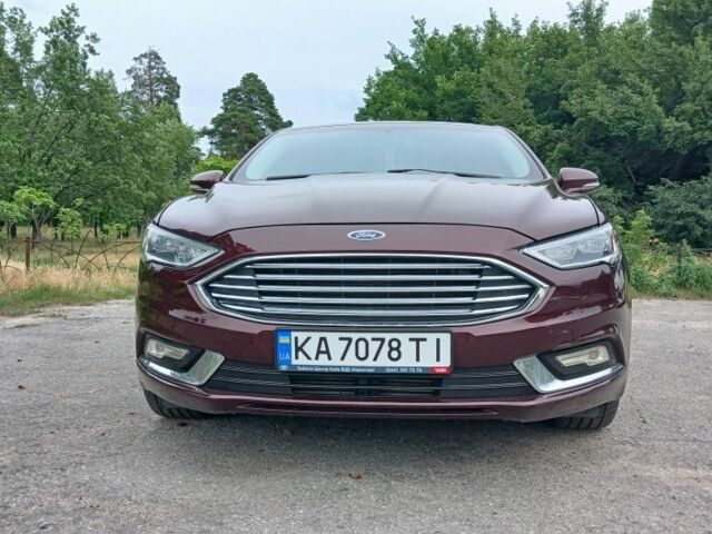 Червоний Форд Фьюжен, об'ємом двигуна 2 л та пробігом 163 тис. км за 11400 $, фото 1 на Automoto.ua