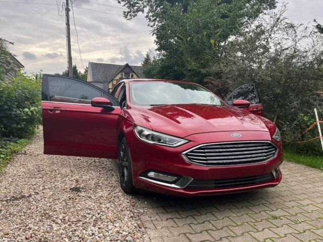 Красный Форд Фьюжн, объемом двигателя 2 л и пробегом 155 тыс. км за 8400 $, фото 1 на Automoto.ua