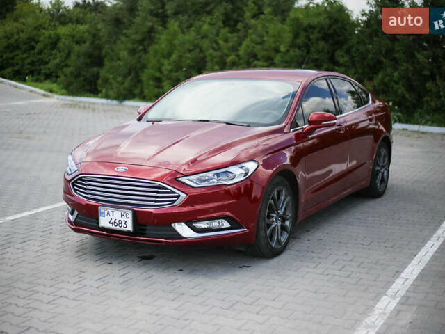 Червоний Форд Фьюжен, об'ємом двигуна 2 л та пробігом 202 тис. км за 11500 $, фото 1 на Automoto.ua