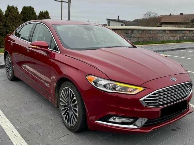 Красный Форд Фьюжн, объемом двигателя 0 л и пробегом 93 тыс. км за 11200 $, фото 1 на Automoto.ua