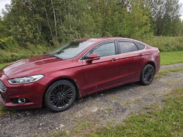 Красный Форд Фьюжн, объемом двигателя 2 л и пробегом 92 тыс. км за 9700 $, фото 1 на Automoto.ua