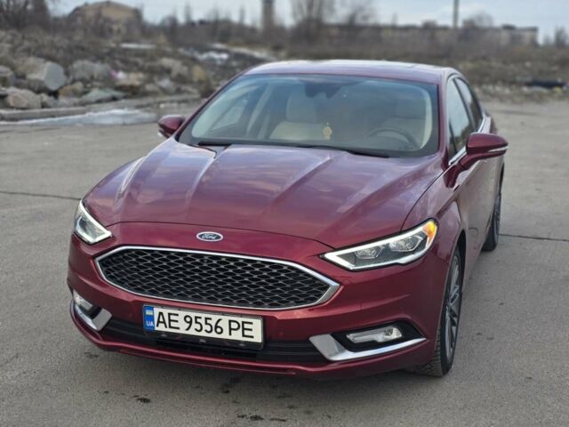 Красный Форд Фьюжн, объемом двигателя 2 л и пробегом 102 тыс. км за 16000 $, фото 1 на Automoto.ua
