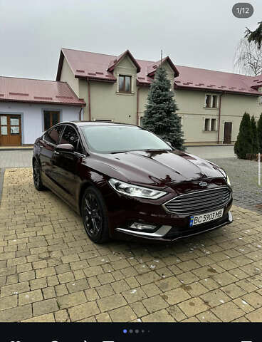 Красный Форд Фьюжн, объемом двигателя 1.5 л и пробегом 140 тыс. км за 12000 $, фото 1 на Automoto.ua