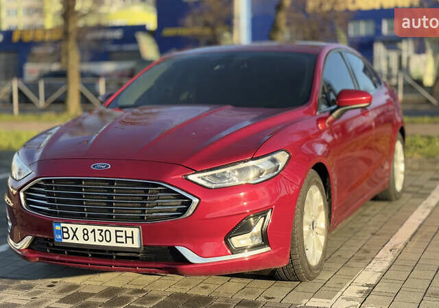 Червоний Форд Фьюжен, об'ємом двигуна 1.5 л та пробігом 42 тис. км за 14900 $, фото 1 на Automoto.ua