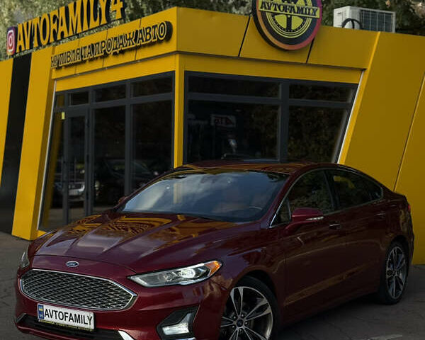 Червоний Форд Фьюжен, об'ємом двигуна 2 л та пробігом 207 тис. км за 12999 $, фото 1 на Automoto.ua