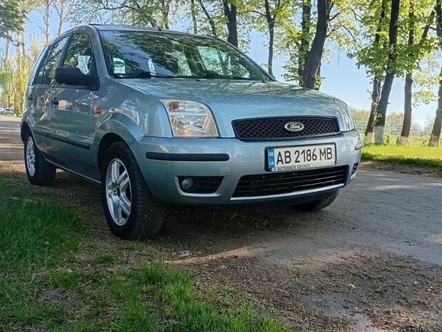 Форд Фьюжн, объемом двигателя 1.6 л и пробегом 190 тыс. км за 3950 $, фото 1 на Automoto.ua