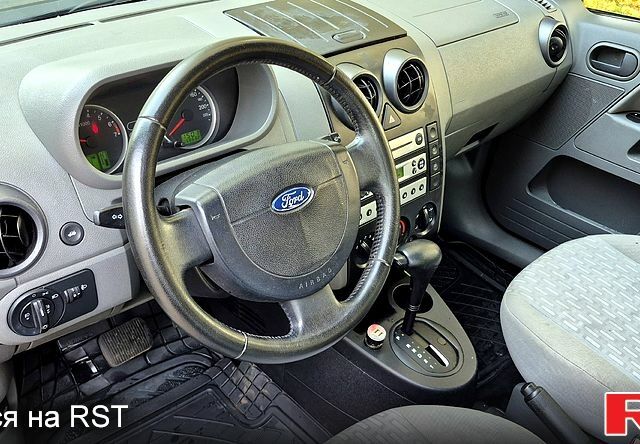 Форд Фьюжн, объемом двигателя 1.6 л и пробегом 150 тыс. км за 4300 $, фото 1 на Automoto.ua