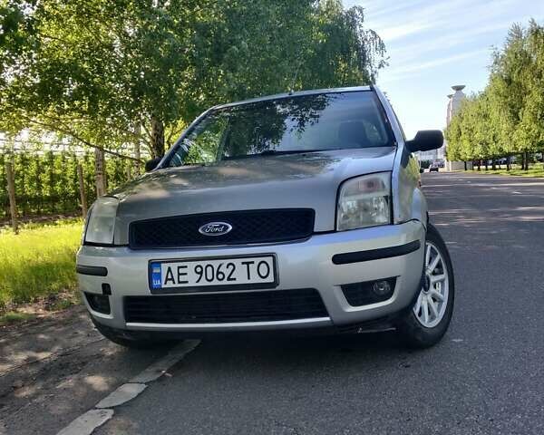Форд Фьюжн, объемом двигателя 1.6 л и пробегом 135 тыс. км за 2999 $, фото 1 на Automoto.ua