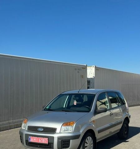 Форд Фьюжен, об'ємом двигуна 0 л та пробігом 162 тис. км за 3850 $, фото 1 на Automoto.ua