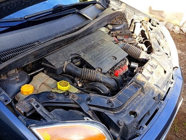 Форд Фьюжен, об'ємом двигуна 1.4 л та пробігом 160 тис. км за 5500 $, фото 1 на Automoto.ua