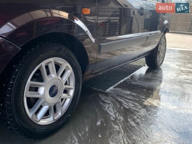 Форд Фьюжн, объемом двигателя 1.4 л и пробегом 238 тыс. км за 3500 $, фото 1 на Automoto.ua