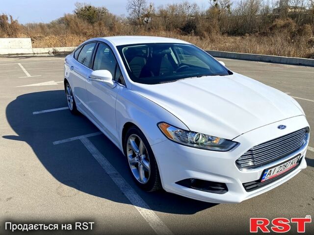 Форд Фьюжн, объемом двигателя 25 л и пробегом 201 тыс. км за 10500 $, фото 1 на Automoto.ua