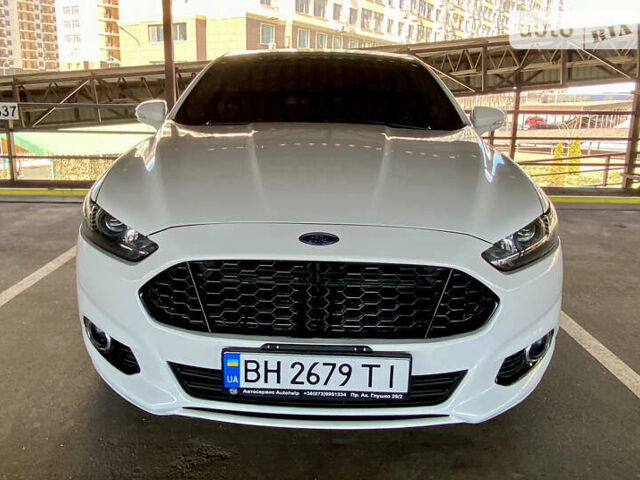 Форд Фьюжен, об'ємом двигуна 2 л та пробігом 169 тис. км за 13200 $, фото 1 на Automoto.ua