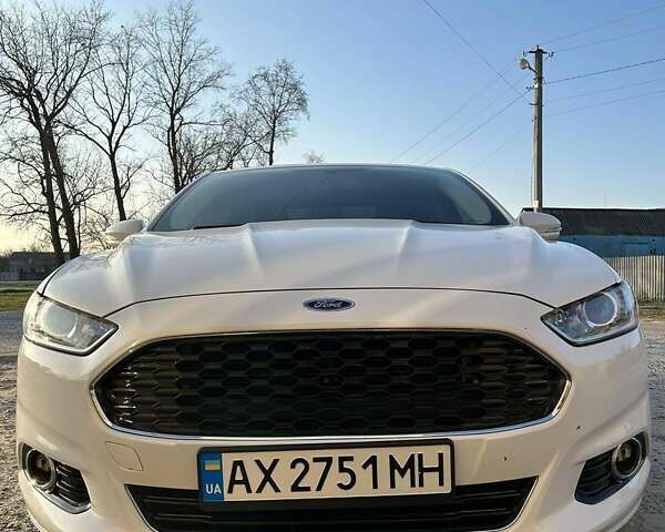 Форд Фьюжен, об'ємом двигуна 2 л та пробігом 181 тис. км за 11950 $, фото 1 на Automoto.ua