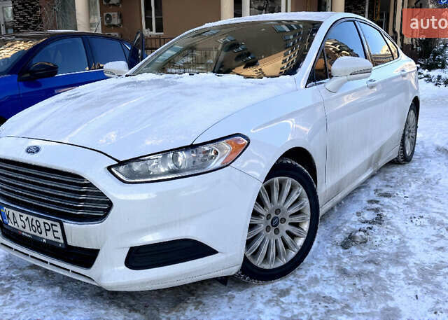 Форд Фьюжн, объемом двигателя 2 л и пробегом 120 тыс. км за 9500 $, фото 1 на Automoto.ua