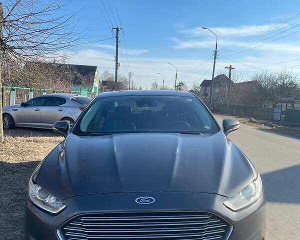 Форд Фьюжн, объемом двигателя 2 л и пробегом 260 тыс. км за 10700 $, фото 1 на Automoto.ua