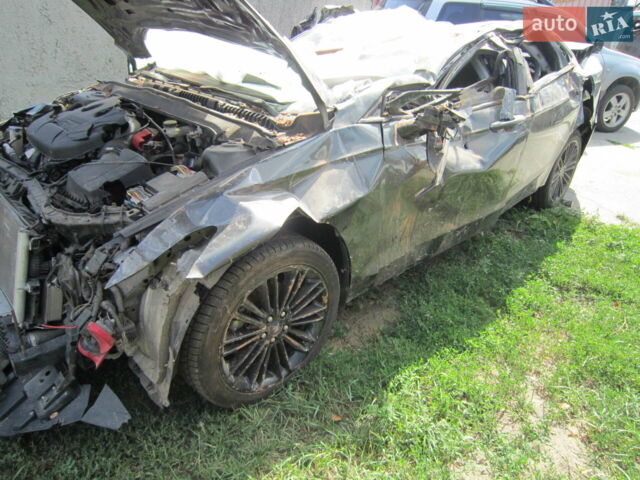 Форд Фьюжн, объемом двигателя 0 л и пробегом 124 тыс. км за 3300 $, фото 1 на Automoto.ua