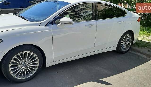Форд Фьюжн, объемом двигателя 2 л и пробегом 126 тыс. км за 12000 $, фото 1 на Automoto.ua