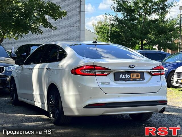 Форд Фьюжен, об'ємом двигуна 2 л та пробігом 196 тис. км за 13800 $, фото 1 на Automoto.ua