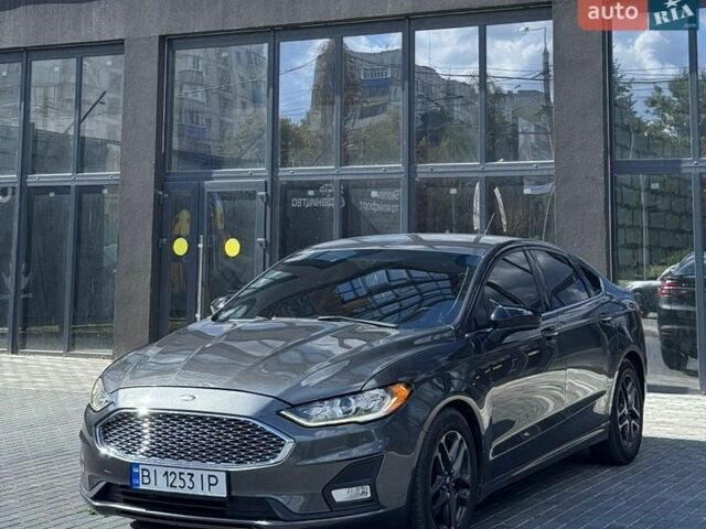 Форд Фьюжн, объемом двигателя 2.5 л и пробегом 180 тыс. км за 12000 $, фото 1 на Automoto.ua