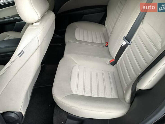 Форд Фьюжен, об'ємом двигуна 2 л та пробігом 45 тис. км за 12700 $, фото 1 на Automoto.ua