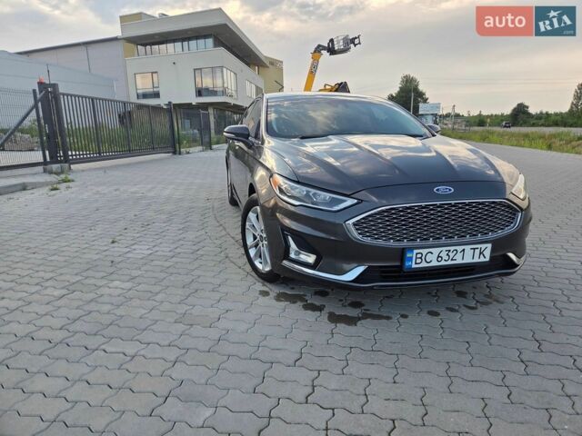 Форд Фьюжн, объемом двигателя 2 л и пробегом 133 тыс. км за 19000 $, фото 1 на Automoto.ua