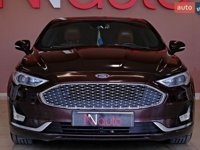 Форд Фьюжн, объемом двигателя 2 л и пробегом 221 тыс. км за 15900 $, фото 1 на Automoto.ua