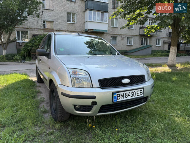 Серый Форд Фьюжн, объемом двигателя 1.6 л и пробегом 224 тыс. км за 3800 $, фото 1 на Automoto.ua