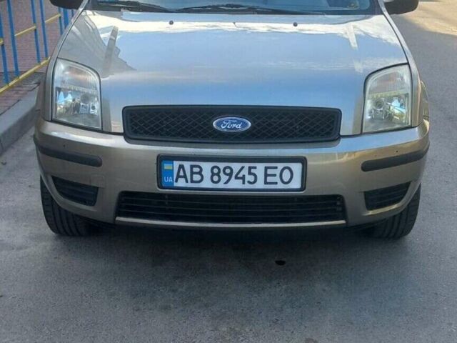 Сірий Форд Фьюжен, об'ємом двигуна 1.4 л та пробігом 252 тис. км за 3400 $, фото 1 на Automoto.ua