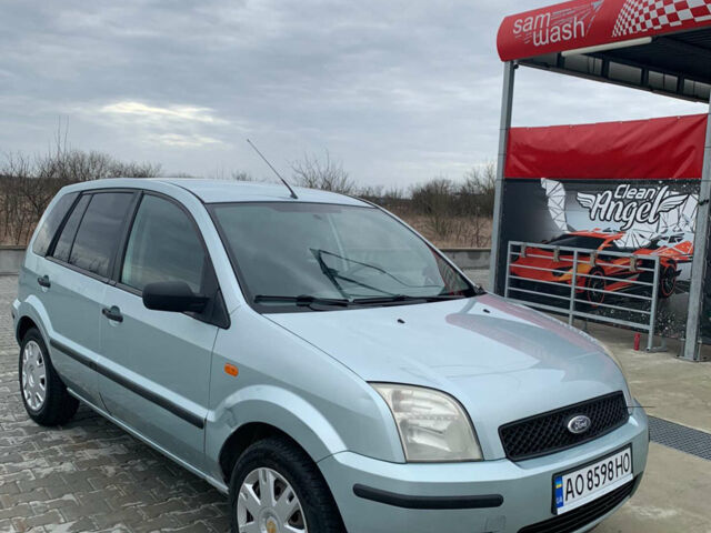 Сірий Форд Фьюжен, об'ємом двигуна 1.39 л та пробігом 230 тис. км за 2900 $, фото 1 на Automoto.ua
