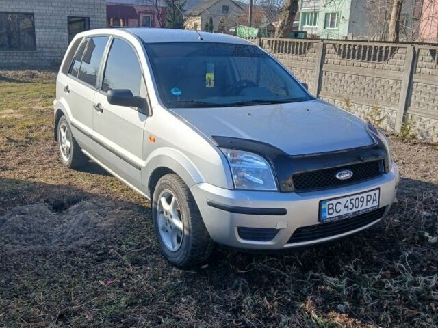 Сірий Форд Фьюжен, об'ємом двигуна 1.4 л та пробігом 267 тис. км за 3450 $, фото 1 на Automoto.ua