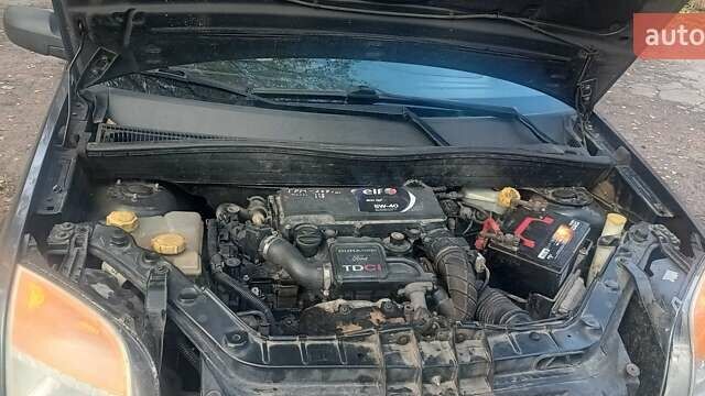 Форд Фьюжн 2003 в Луцке на Automoto.ua Серый Форд Фьюжн, объемом двигателя 1.4 л и пробегом 247 тыс. км за 4800 $, фото 1 на Automoto.ua