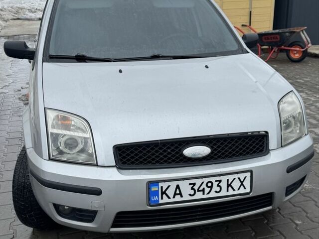 Сірий Форд Фьюжен, об'ємом двигуна 1.4 л та пробігом 260 тис. км за 3800 $, фото 1 на Automoto.ua