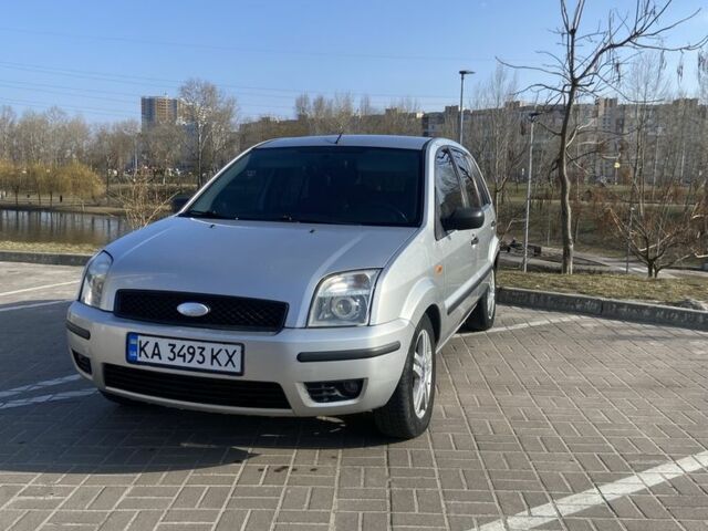 Сірий Форд Фьюжен, об'ємом двигуна 1.4 л та пробігом 300 тис. км за 3500 $, фото 1 на Automoto.ua