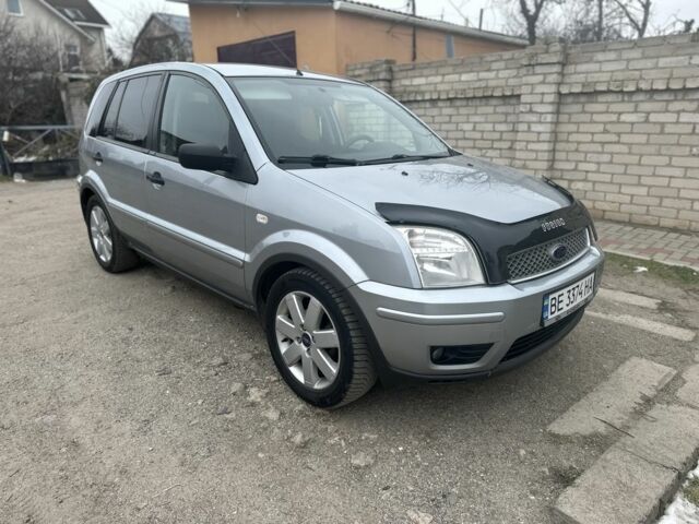 Сірий Форд Фьюжен, об'ємом двигуна 1.4 л та пробігом 237 тис. км за 3950 $, фото 1 на Automoto.ua