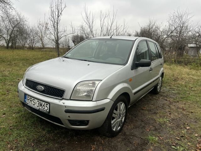 Сірий Форд Фьюжен, об'ємом двигуна 1.4 л та пробігом 220 тис. км за 1650 $, фото 1 на Automoto.ua