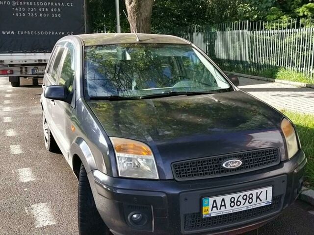 Сірий Форд Фьюжен, об'ємом двигуна 1.4 л та пробігом 370 тис. км за 4800 $, фото 1 на Automoto.ua