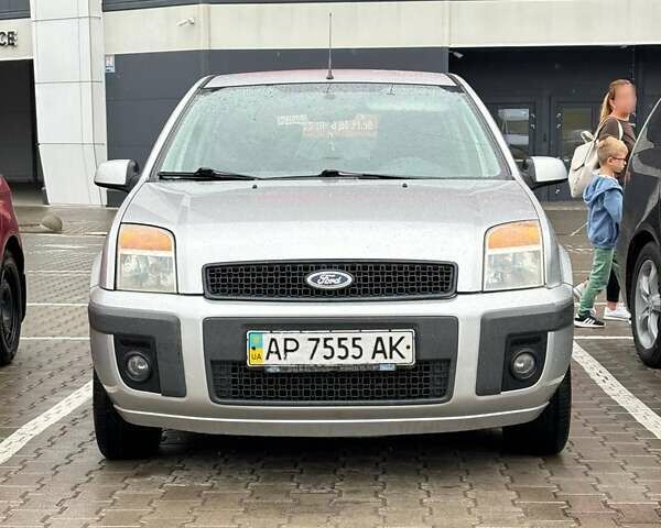 Сірий Форд Фьюжен, об'ємом двигуна 1.4 л та пробігом 330 тис. км за 4300 $, фото 1 на Automoto.ua