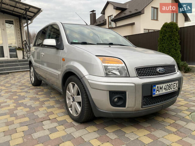 Сірий Форд Фьюжен, об'ємом двигуна 1.6 л та пробігом 185 тис. км за 6500 $, фото 1 на Automoto.ua