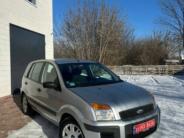 Сірий Форд Фьюжен, об'ємом двигуна 1.4 л та пробігом 200 тис. км за 4999 $, фото 1 на Automoto.ua