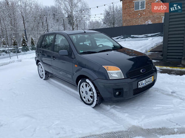 Сірий Форд Фьюжен, об'ємом двигуна 1.6 л та пробігом 172 тис. км за 4300 $, фото 1 на Automoto.ua