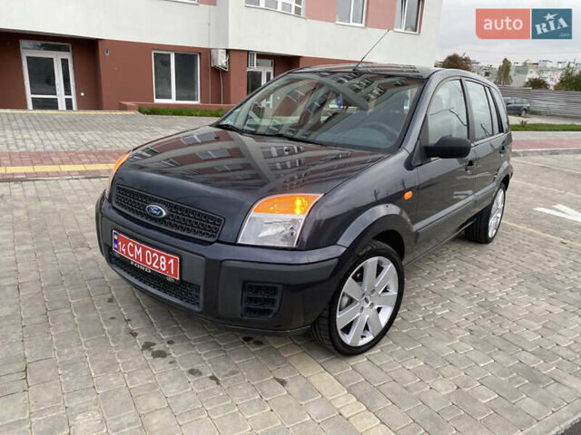 Форд Фьюжен 2007 у Вінниці на Automoto.ua Сірий Форд Фьюжен, об'ємом двигуна 1.4 л та пробігом 132 тис. км за 5850 $, фото 1 на Automoto.ua