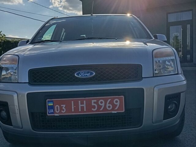 Серый Форд Фьюжн, объемом двигателя 1.4 л и пробегом 174 тыс. км за 5750 $, фото 1 на Automoto.ua