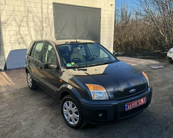 Сірий Форд Фьюжен, об'ємом двигуна 1.4 л та пробігом 168 тис. км за 5150 $, фото 1 на Automoto.ua