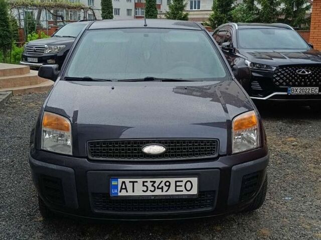 Сірий Форд Фьюжен, об'ємом двигуна 1.39 л та пробігом 245 тис. км за 3700 $, фото 1 на Automoto.ua