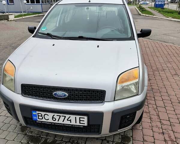 Форд Фьюжн 2007 в Ивано-Франковске на Automoto.ua Серый Форд Фьюжн, объемом двигателя 1.4 л и пробегом 207 тыс. км за 4800 $, фото 1 на Automoto.ua