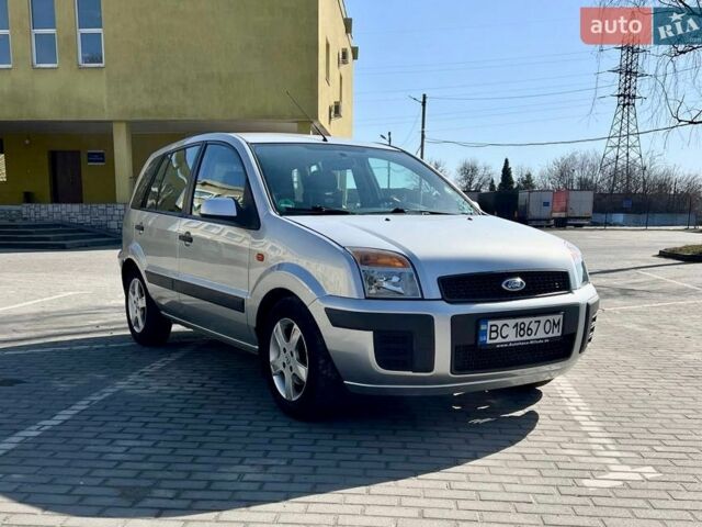 Серый Форд Фьюжн, объемом двигателя 1.6 л и пробегом 94 тыс. км за 6500 $, фото 1 на Automoto.ua