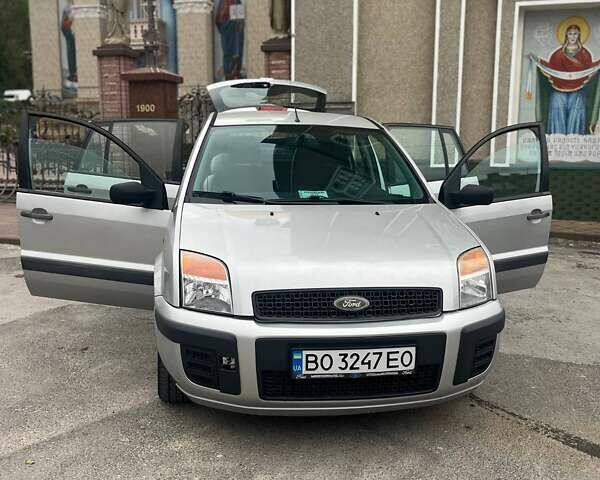 Сірий Форд Фьюжен, об'ємом двигуна 1.4 л та пробігом 113 тис. км за 5200 $, фото 1 на Automoto.ua