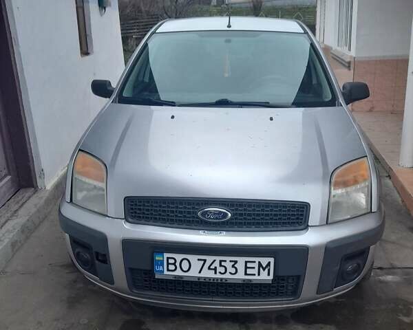 Сірий Форд Фьюжен, об'ємом двигуна 1.4 л та пробігом 208 тис. км за 3900 $, фото 1 на Automoto.ua